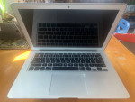 13” MacBook Air 1.4i5 4r 128sd / 2014 *Includes adapter