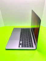 Apple MacBook Pro Touch Bar & Touch ID , (Retina, 13-inch, Year 2022)