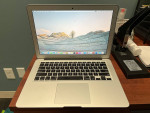 --- 2017 MacBook Air --- i7 A1466 Model with USB ports -- 256GB SSD !