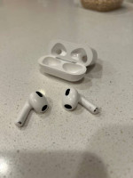 AirPods (3rd generation)-great condition