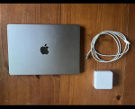 Apple MacBook Pro M2 Chip 14in 2023