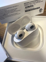 Apple AirPods 3rd Gen