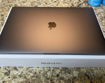 15" MacBook Pro i7 16GB/256GB