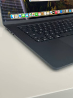 2023 MacBook Air 15" M2 16GB 512SSD
