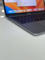 2017 MacBook Pro 13" TouchBar i7 16GB