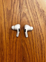 Apple AirPods Pro Gen 1