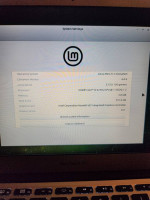 2012 Apple Macbook Air 11" 256 SSD, Linux Mint, New Battery