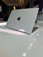 2023 MacBook Pro 16" M2 Pro 32GB Ram