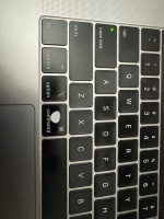 2018 Apple MacBook Pro 2.9GHz i9 15.4 Inch, 32GB, 1TB SSD - $600