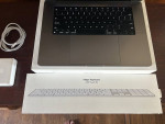 M2 pro macbook 1tb,16inch, 1 year applecare left with magic keyboard