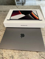 MacBook Pro M2 2022