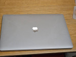Macbook pro 16" screen. 2019 like new