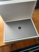MacBook Pro 2023 16 inch