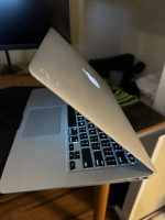 Apple MacBook Air 2017 13" OBO