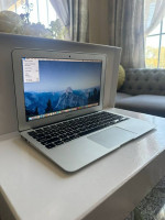 Apple MacBook Air A1465 11” Production Laptop Intel i5 4GB RAM 128GB S