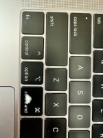 MacBook Pro 2019   i7 /16GB /256 GB SSD