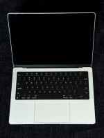 Apple 14.2" MacBook Pro with M1 Pro Chip (Late 2021, Silver)