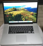 Macbook Pro 17.0" - 2.8GHz/8GB/512GB SSD/ Sonoma, NEW BATTERY