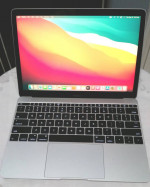 MacBook Retina Model Silver