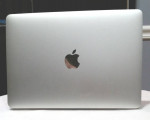 MacBook Retina Model Silver