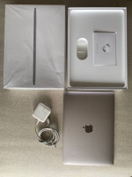 Apple MacBook 12-inch Retina Display 256GB Early 2015 - Space Gray