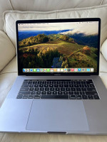 MacBook Pro 15 inch (Mid 2018) 16 GB Memory 256 GB Storage
