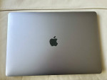 MacBook Pro 15 inch (Mid 2018) 16 GB Memory 256 GB Storage