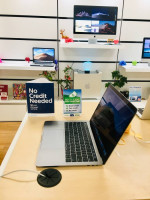 2019 13"Macbook Pro 1.4 GHz i5 4-Core 8GB RAM 256SSD 1 Year Warranty