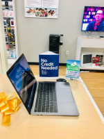 2019 13"Macbook Pro 1.4 GHz i5 4-Core 8GB RAM 256SSD 1 Year Warranty