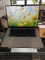 Like New MacBook Pro (16-inch, Space Grey)