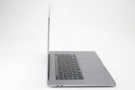 2019 Apple MacBook Pro 15" *2.3GHz i9/ 16GB RAM/ 512GB SSD/ AMD 560*