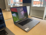 Apple 2019 MacBook pro 2.0GHz 16gb 512GB SSD