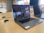 16” MacBook Pro 2.4GHz i9 32GB Ram 1TB SSD