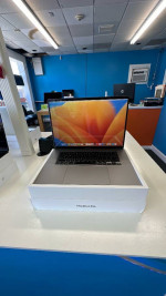 MACBOOK AIRS — HUGE SALE