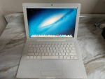 Apple MacBook A1181 - Intel C2Duo 2.20Ghz 4GB 640GB MacOS 10.8.5 White