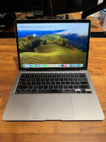MacBook Air 13" 2020 16gb ram 500gb SSD