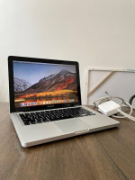 Macbook Pro 13" 2012 2.5ghz i5 16gb ram