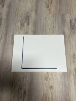 MacBook Air M2 13.6”