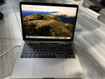 MacBook Pro 2019 - 13"  Intel i5  16GB RAM 256GB SSD