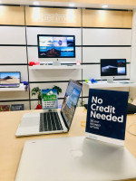 2017 13"Macbook Pro 2.3 GHz i5 8 GB RAM 256 SSD
