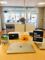 2017 13"Macbook Pro 2.3 GHz i5 8 GB RAM 256 SSD