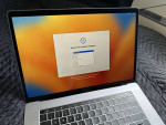 Apple MacBook Pro i9 15", 1TB SSD 32GB RAM