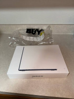 Macbook Air M3 13-inch NEW
