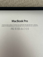 Near-Mint Condition MacBook Pro (Retina, 13-inch)-Brand new MagSafe 2
