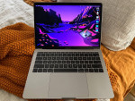 2017 13 inch Macbook Pro i5 16GB RAM 512GB