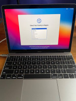 Apple MacBook Core M