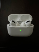 AirPods Pro (1st Gen)