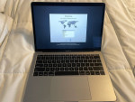 Apple MacBook Pro 13.3" UNLOCKED