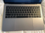 Apple MacBook Pro 13.3" UNLOCKED