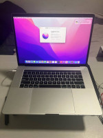MacBook Pro 15” 2018 251GB SSD/ 16GB RAM w/ Touchbar